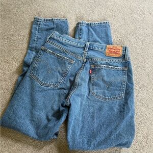 Levi's Blue Straight Leg Jeans Timeless Style